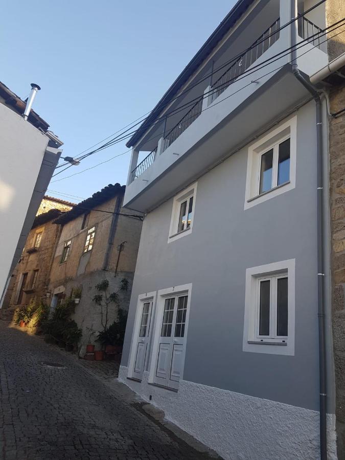 Casa dos Avós e Netos Fundão Exterior foto